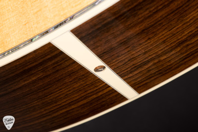 2018 - Martin D-42 - Sitka Spruce & Indian Rosewood Acoustic Guitar