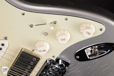 Suhr Classic S Antique Roasted Electric Guitar in Firemist Silver