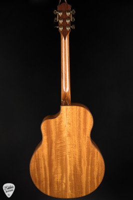 McPherson MG 4.0 XP - Bearclaw Sitka Spruce & Beeswing Mahogany