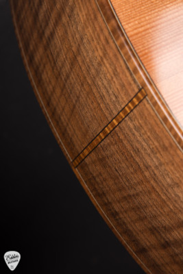 Gaiero OMC13 - Sinker Redwood & "Mother" Claro Walnut Acoustic Guitar