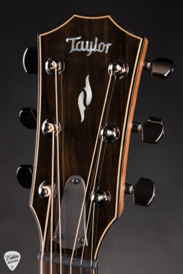 Taylor 812ce Acoustic Guitar