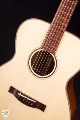 2024 - Santa Cruz OM Custom - Old Growth German Spruce & Ancient Kauri Acoustic Guitar