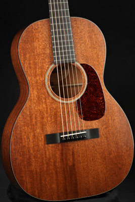 Hold - Preston Thompson 00 12 Fret All Mahogany