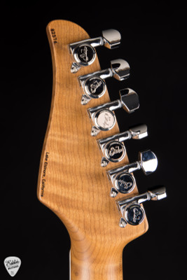 Suhr Eddie’s Guitars Exclusive Roasted Classic T Blue Chill Electric guitar