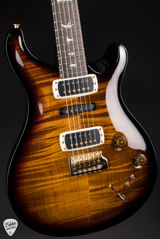 Paul Reed Smith Modern Eagle V Electric Guitar in Tri Color Sunburst