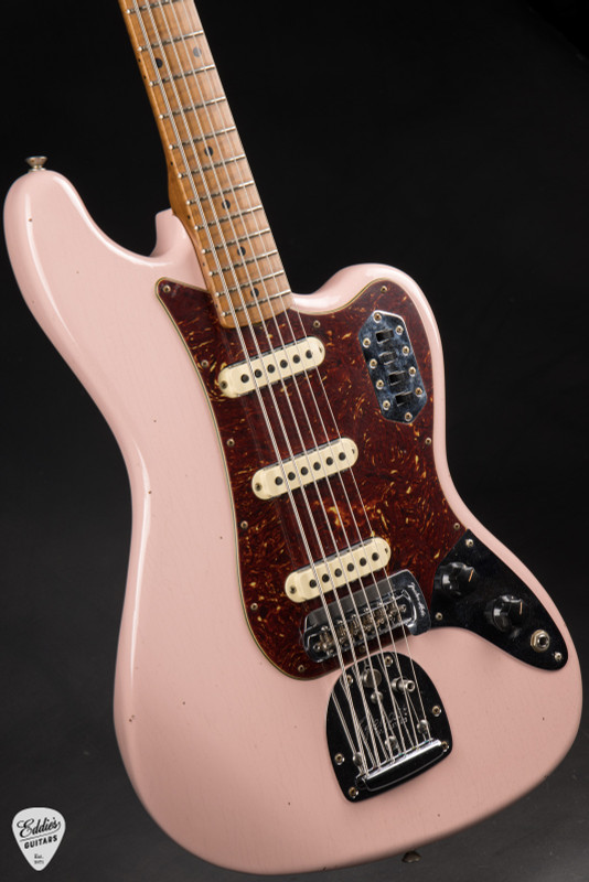 Fender Custom Shop Eddie’s Guitars Exclusive Journeyman Relic® Bass VI Electric Guitar in Shell Pink