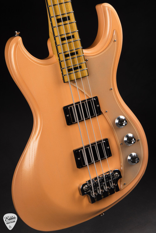 Dunable Gnarwhal Bass Peach Fuzz Bass Guitar