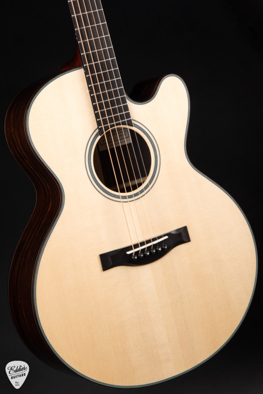 Shop All Sale Santa Cruz Guitars at Eddie's Guitars
