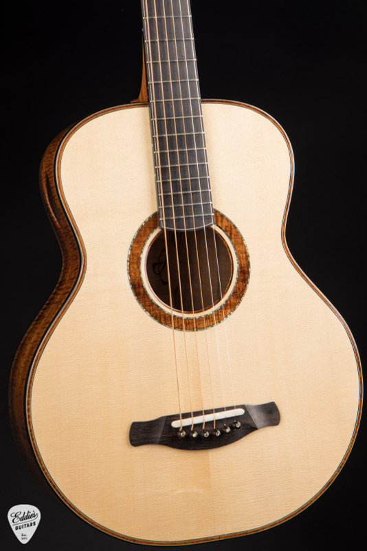 Irvin Guitars SB Signature Baby – Lutz Spruce & Koa Acoustic Guitar
