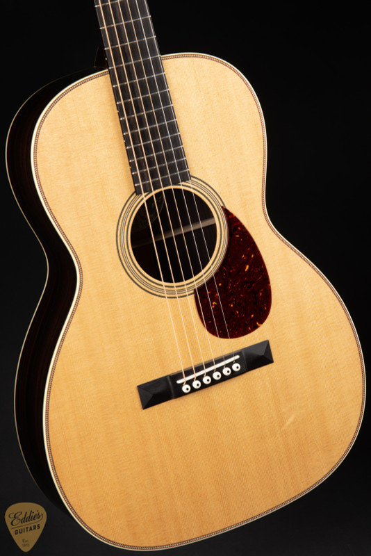 Collings 002H-T acoustic guitar with Old Growth Sitka Spruce & Indian Rosewood