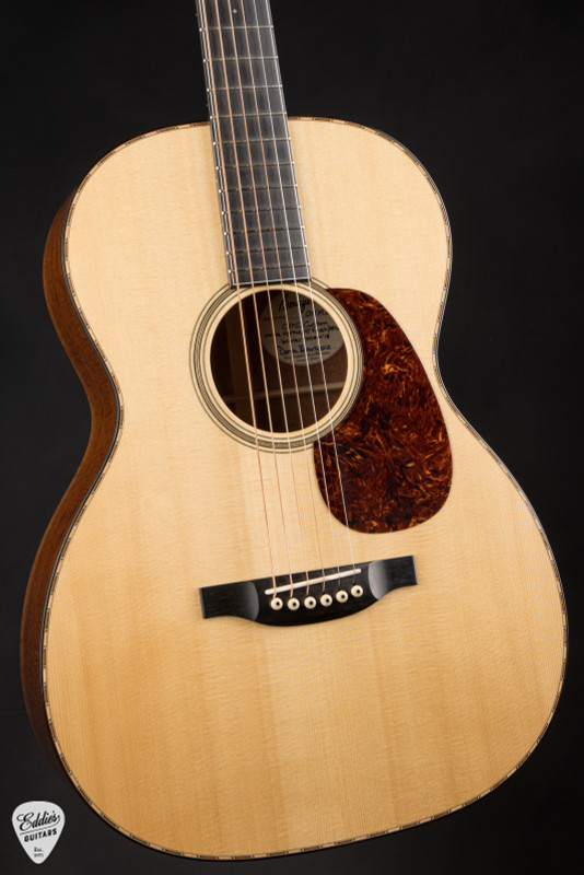 2019 – Bourgeois OMS Custom Acoustic Guitar with White Spruce & Figured Mahogany