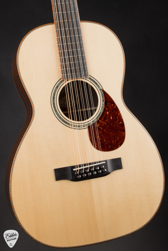 Collings Acoustic guitar 03 12 String German Spruce and Indian Rosewood