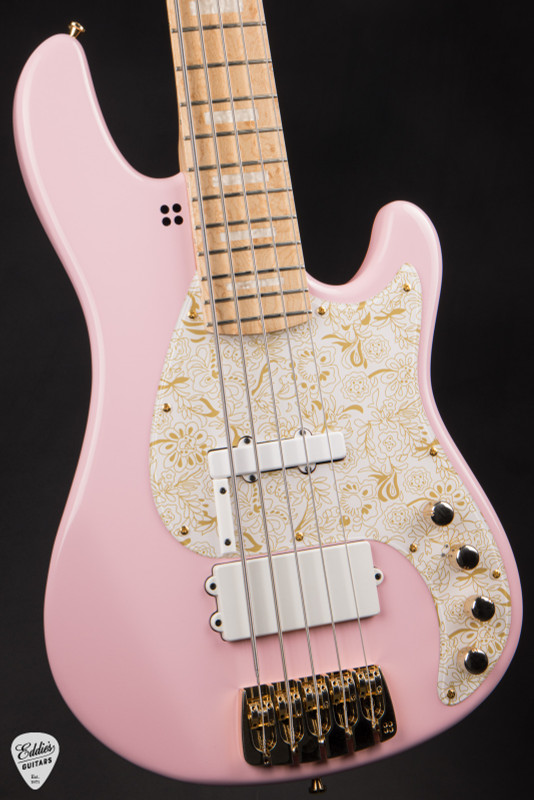 Sandberg Limited Edition California V-TM Ida Nielsen Signature 5 String Bass Guitar in Strawberry Milkshake