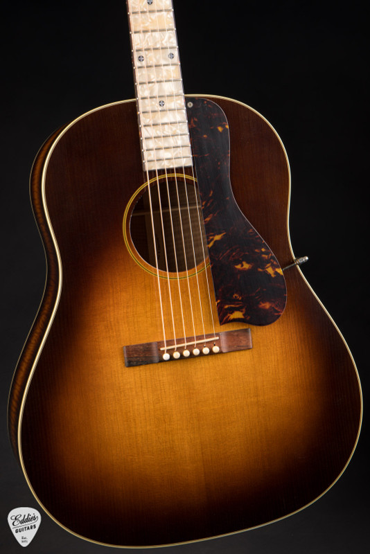 Fairbanks F-35 1934 ‘Martelle’ De Luxe – Torrefied Adirondack & Torrefied Curly Maple Acoustic Guitar