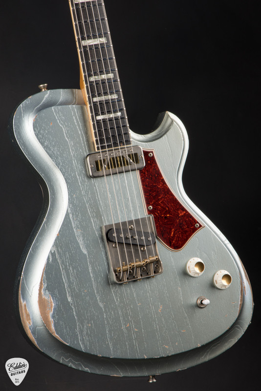 Novo Solus F2 Ice Blue Metallic Electric Guitar