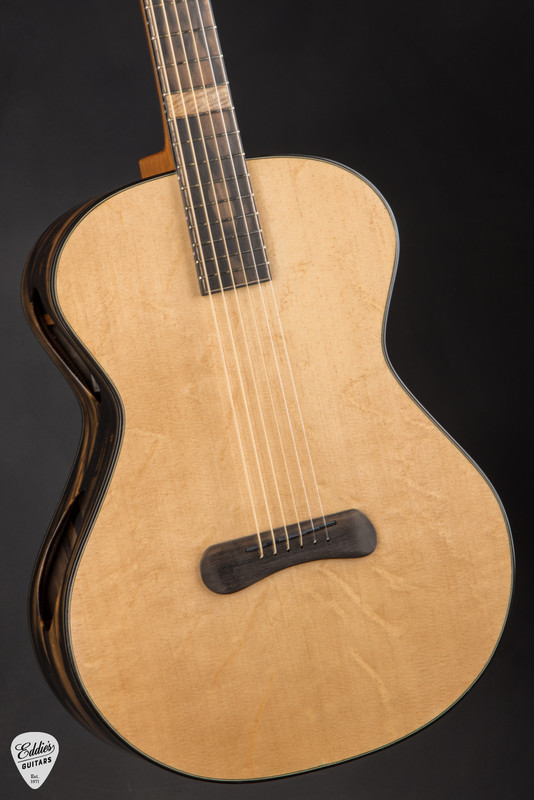 SkyTop Modified Parlor Acoustic Guitar with Bearclaw Sitka Spruce and Crelicam Ebony