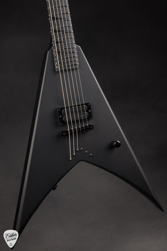 jackson usa select custom shop king v electric guitar in blackout