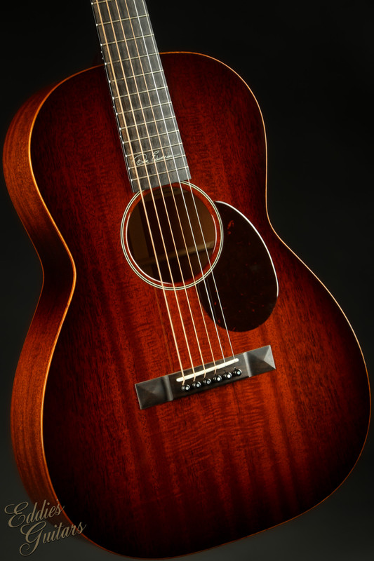 Taylor 310 - Eddie's Guitars