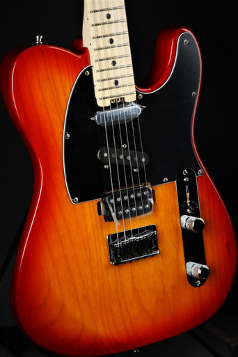 Fender Limited Edition Parallel Universe American Elite Nashville