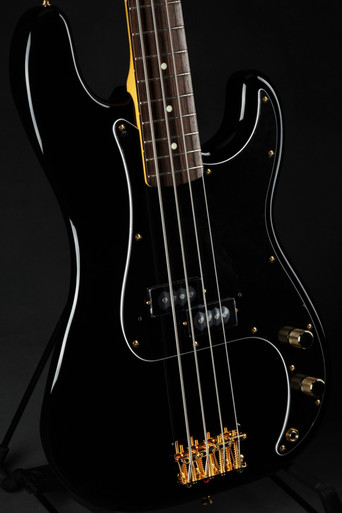 Fender Limited Edition Made in Japan Midnight Precision Bass