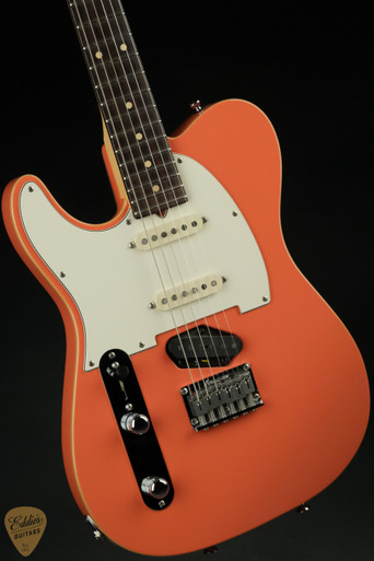 2002 - Tom Anderson Hollow T Classic Contoured Lefty - Fiesta Red