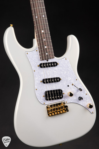 James Tyler JTG MK1 - White Pearl Metallic - Eddie's Guitars