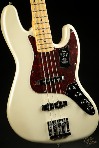2022 - Fender Player Plus Active Jazz Bass®, Maple Fingerboard