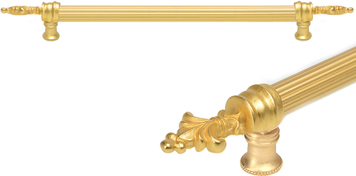 Charlemagne 18'' cc w/ 5/8'' reeded center long pull 5653R-8