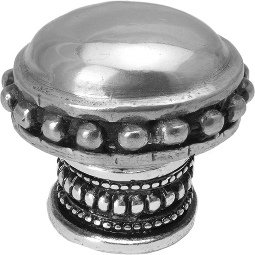 Classic/Beaded Classic large round knob w/ beaded rim and beaded treatment on bottom 728-9