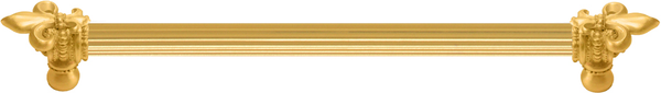 Charlemagne 18'' cc with 5/8'' reeded center long pull with large Fleur De Lys 5713R-8
