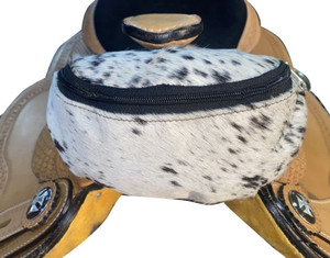 Showman Hair-On Cowhide Saddle Pouch Showman Hair-On Cowhide Saddle Pouch
