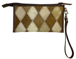 Klassy Cowgirl Diamond Pattern Hair-On Cowhide Clutch Wristlet Klassy Cowgirl Diamond Pattern Hair-On Cowhide Clutch Wristlet