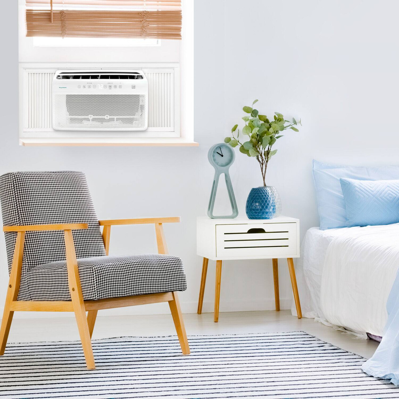 Keystone - 550 Sq. Ft 12,000 BTU Window Mounted Inverter Air Conditioner with 10,000 BTU Supplemental Heat Function - White