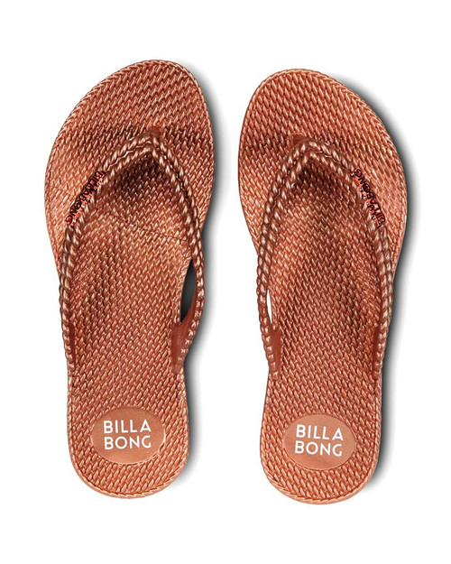 Kick Back Thong- Metallic Rose Gold