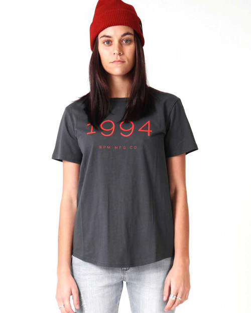 Est Tee