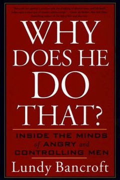 Why Does He Do That?: Inside the Minds of Angry and Controlling Men [Paperback] Cover