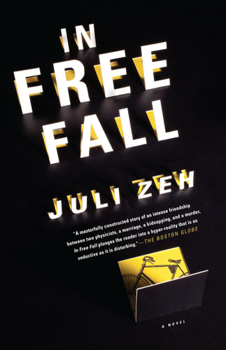 In Free Fall: A Novel book cover by Juli Zeh