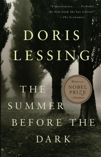 The Summer Before the Dark (Vintage International) book cover by Doris Lessing