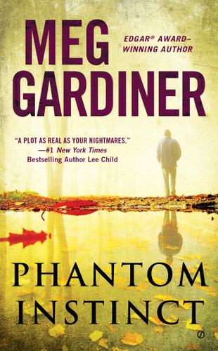 Phantom Instinct book cover by Meg Gardiner