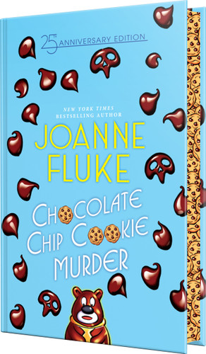 Chocolate Chip Cookie Murder: Deluxe Collector's Edition (A Hannah Swensen Mystery) book cover by Joanne Fluke