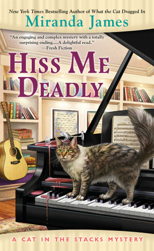 Hiss Me Deadly (Cat in the Stacks Mystery) book cover by Miranda James