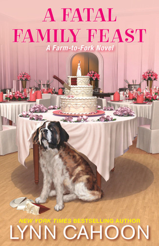 A Fatal Family Feast (A Farm-to-Fork Mystery) book cover by Lynn Cahoon