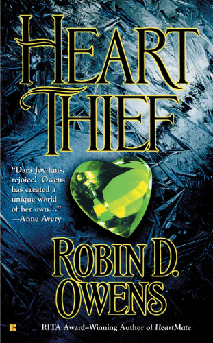 Heart Thief (A Celta Novel) book cover by Robin D. Owens