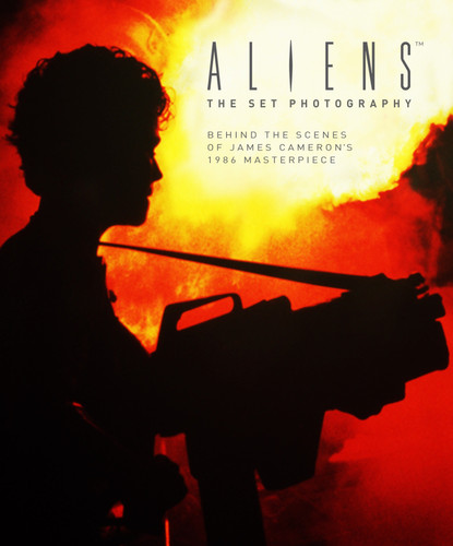 Aliens: The Set Photography: Behind the Scenes of James Cameron's 1986 Masterpiece (Aliens) book cover by Simon Ward