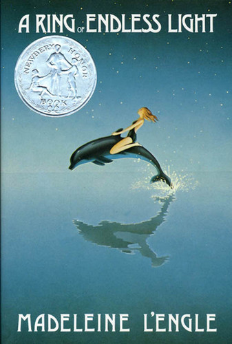 A Ring of Endless Light: The Austin Family Chronicles, Book 4 (Newbery Honor Book) (Austin Family #4) book cover by Madeleine L'Engle