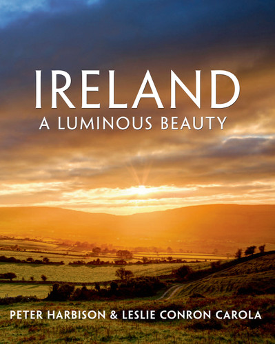 Ireland: A Luminous Beauty: A Luminous Beauty book cover by 