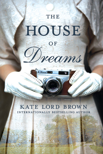 The House of Dreams: A Novel book cover by Kate Lord Brown