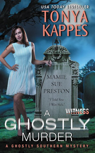 A Ghostly Murder: A Ghostly Southern Mystery (Ghostly Southern Mysteries) book cover by Tonya Kappes
