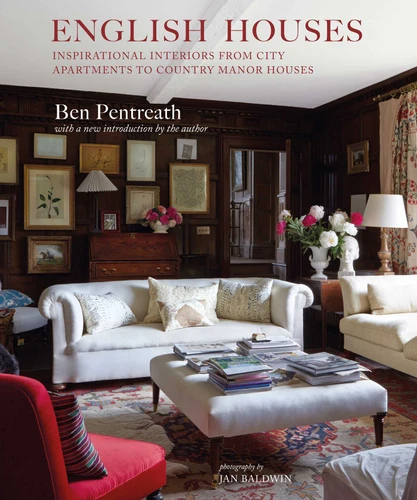 English Houses: Inspirational Interiors from City Apartments to Country Manor Houses book cover by Ben Pentreath