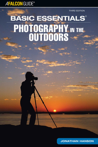 Basic Essentials® Photography in the Outdoors (Basic Essentials Series) book cover by Jonathan Hanson